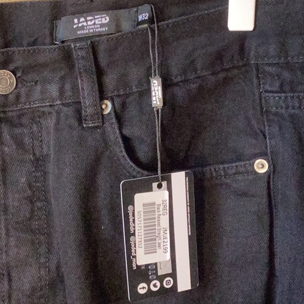 NWT Jaded London Relaxed Straight Skater Fit 32 Men Pockets Flare Leg Raw Hem